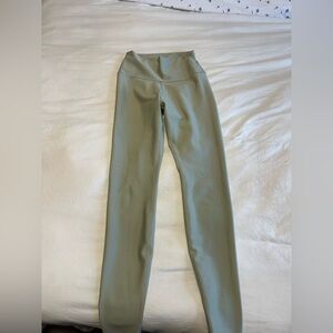 Alo 7/8 High-Waist Airlift Legging Size M
